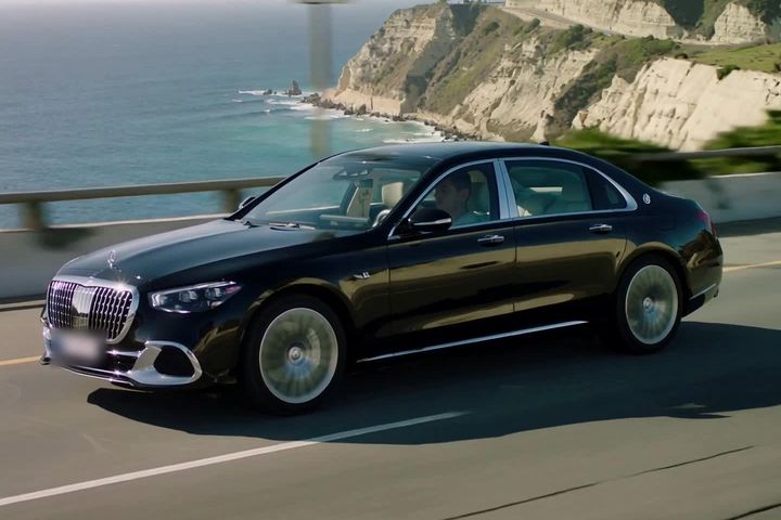 Luxury vehicle