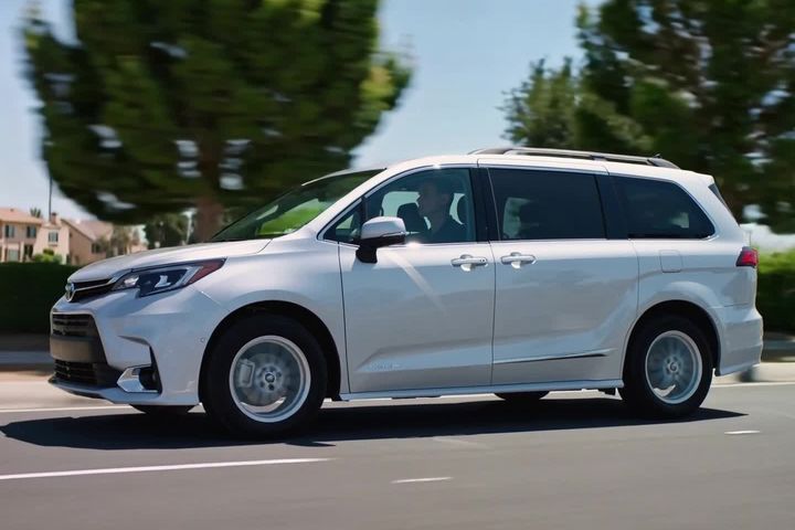 Minivan