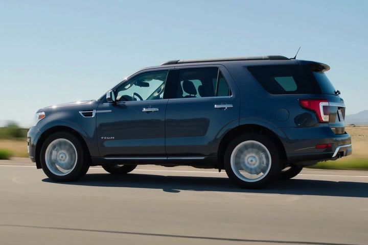 SUV
